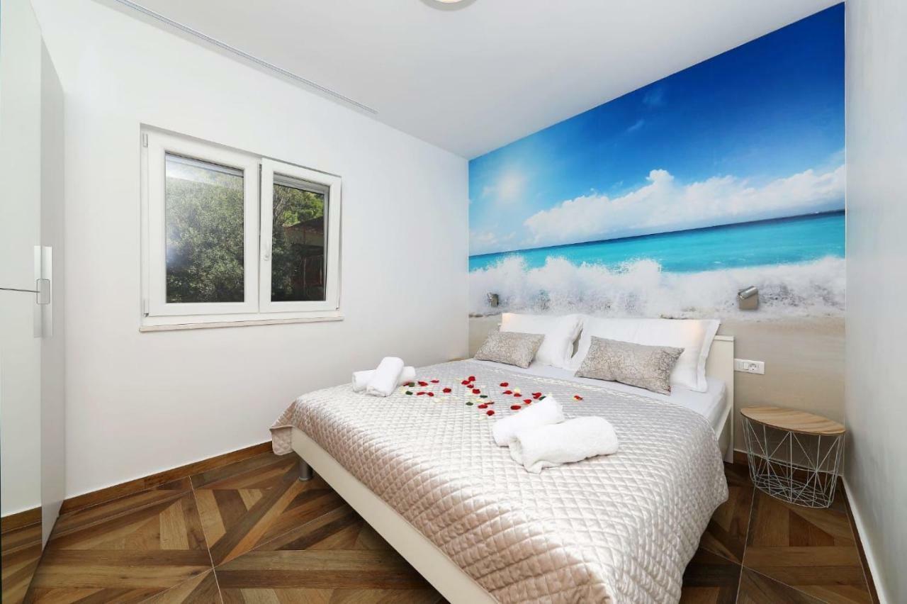 Redstone Luxury Apartments Sveta Nedelja  Εξωτερικό φωτογραφία