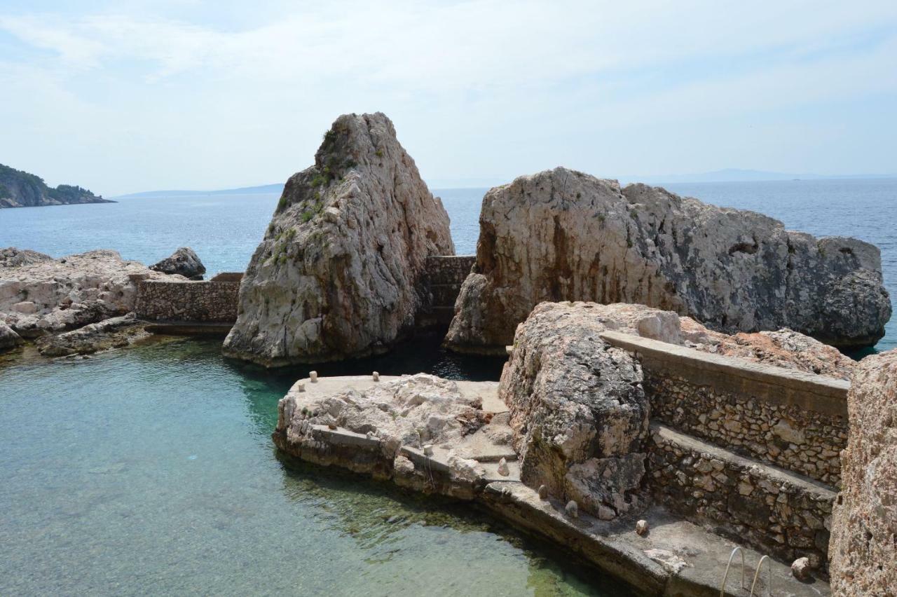 Redstone Luxury Apartments Sveta Nedelja  Εξωτερικό φωτογραφία