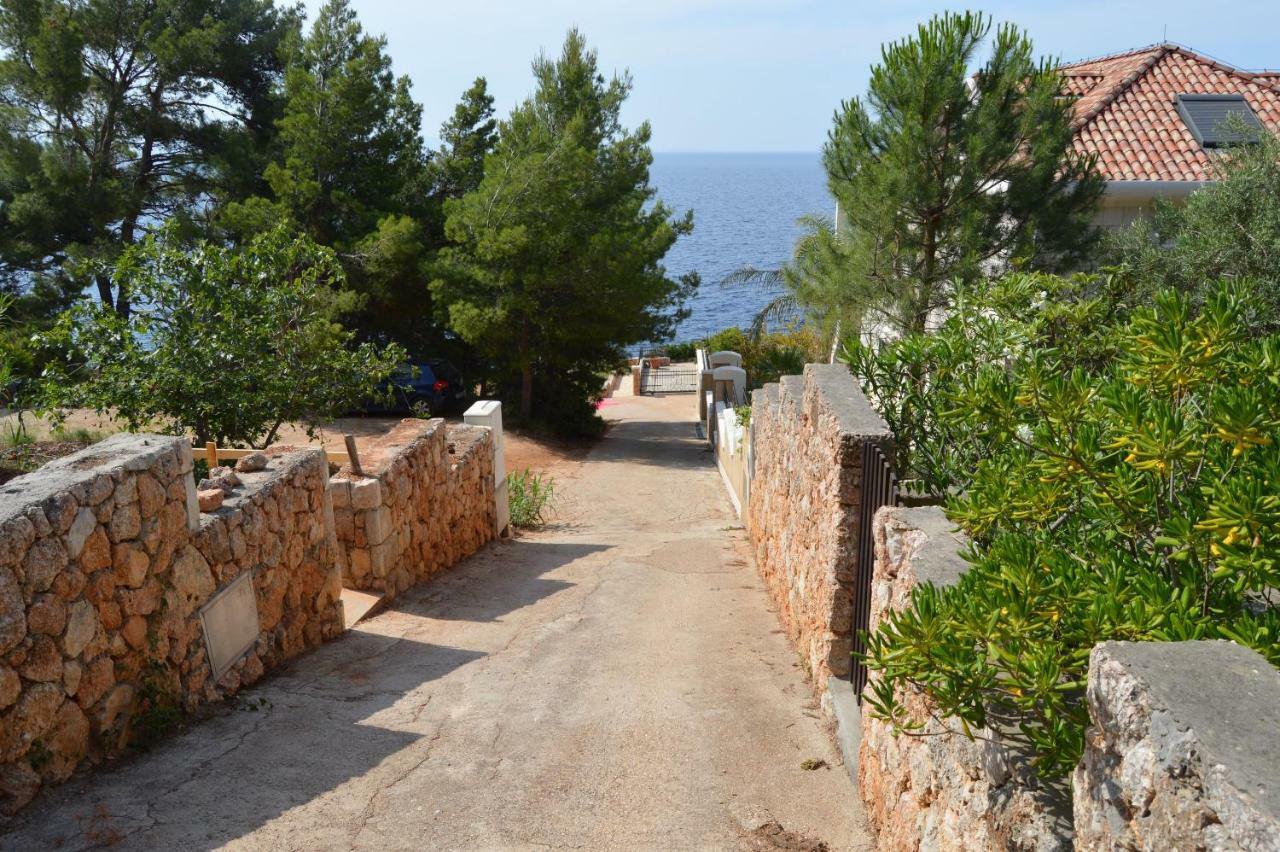 Redstone Luxury Apartments Sveta Nedelja  Εξωτερικό φωτογραφία